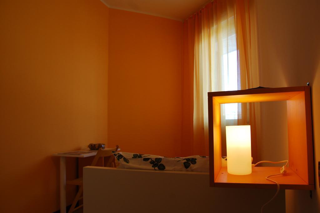 La Rosa Scarlatta Broseta Guest house