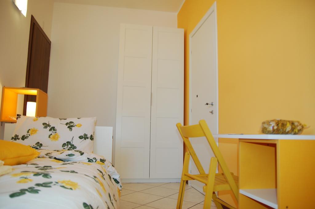 Guest house La Rosa Scarlatta Broseta 2*